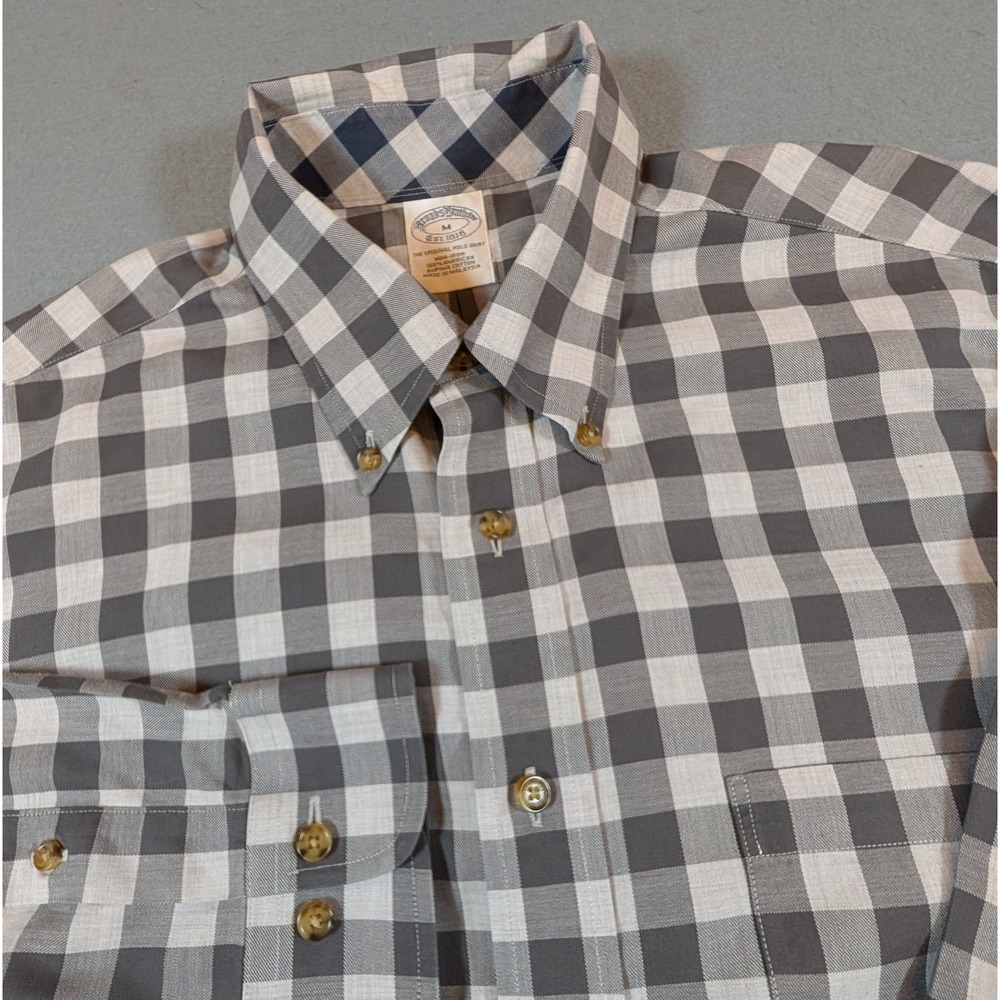 Brooks Brothers Button Down Shirt Mens M Grey Supima Cotton Non-Iron